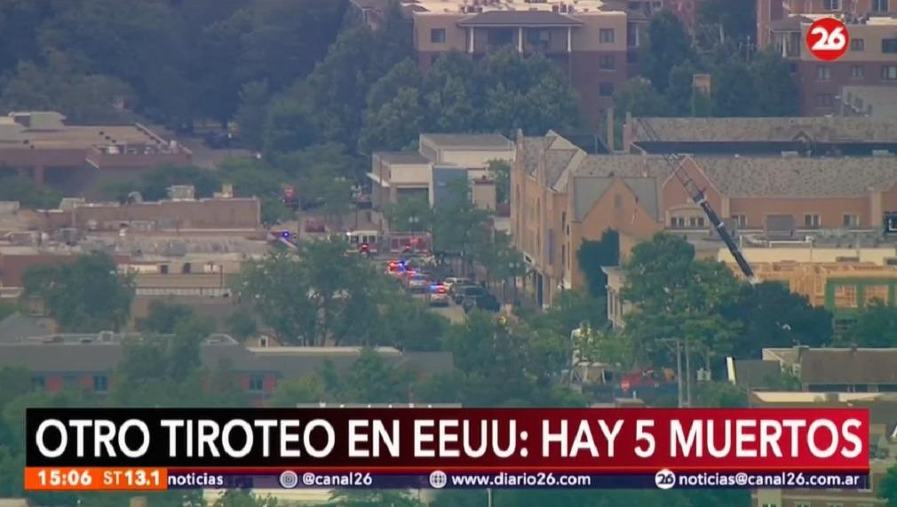 Al menos 5 muertos y 16 heridos en un tiroteo durante un desfile en EEUU. Canal 26