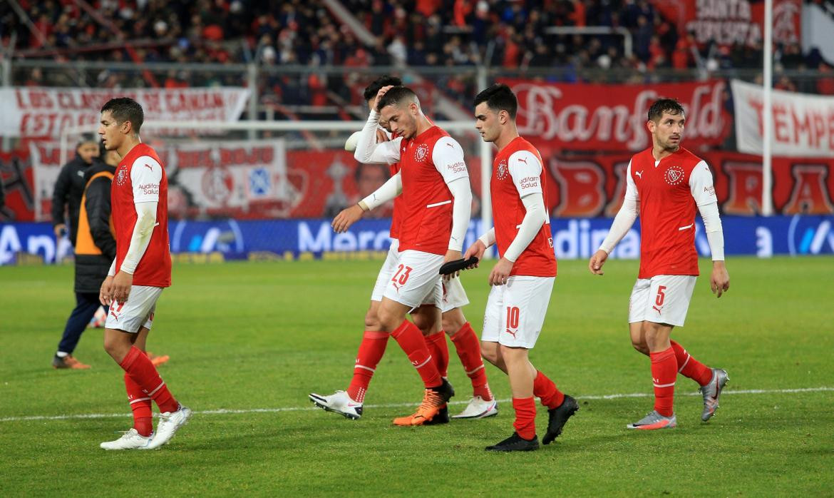 Derrota de Independiente, fútbol argentino, NA