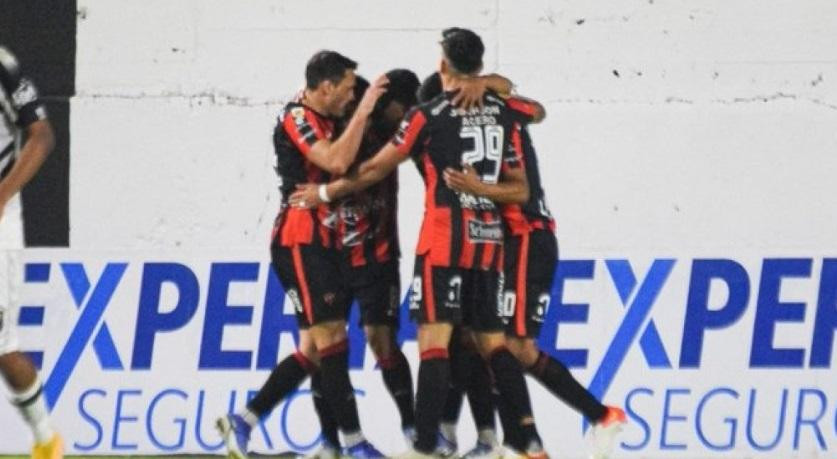 Patronato, fútbol argentino. Foto: NA.