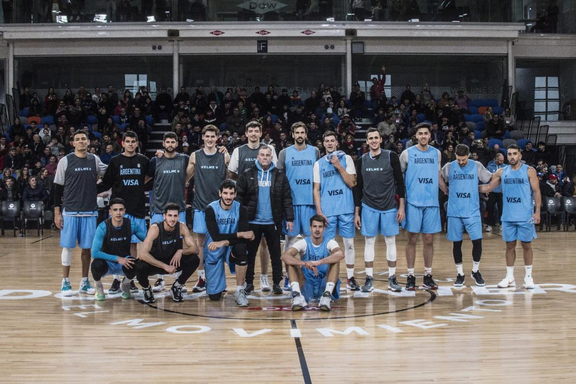 Selección argentina de Básquet en predio de Pepe Sánchez en Bahía Blanca. Foto: Prensa.