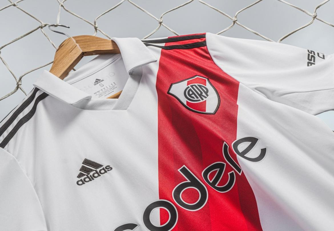 Nueva camiseta de River. Foto: @RiverPlate.