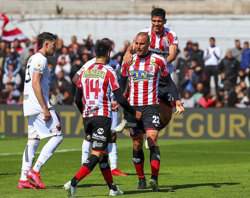 Barracas Central ganó por la mínima a Colón. Foto: NA