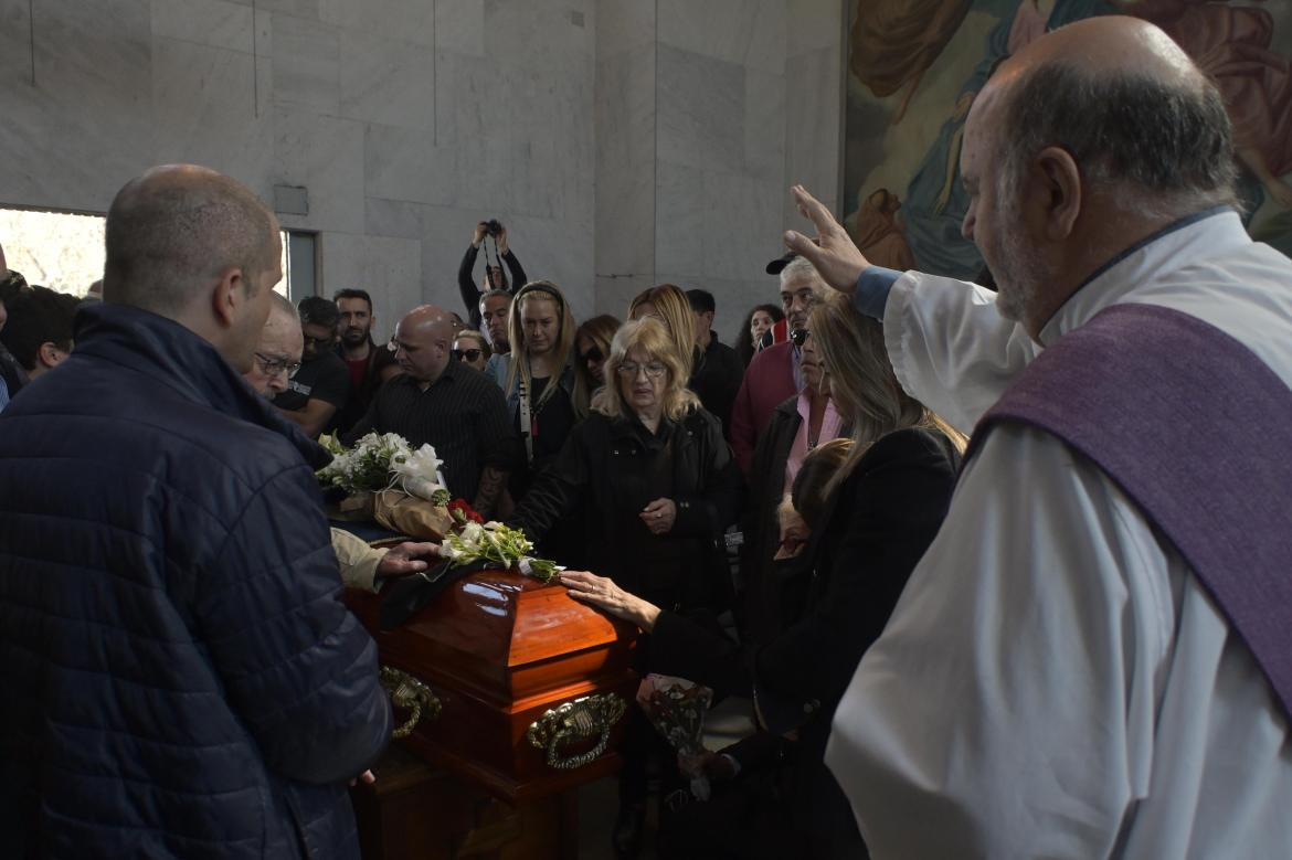 Último adiós a Carlitos Balá en Chacarita. Foto: Télam