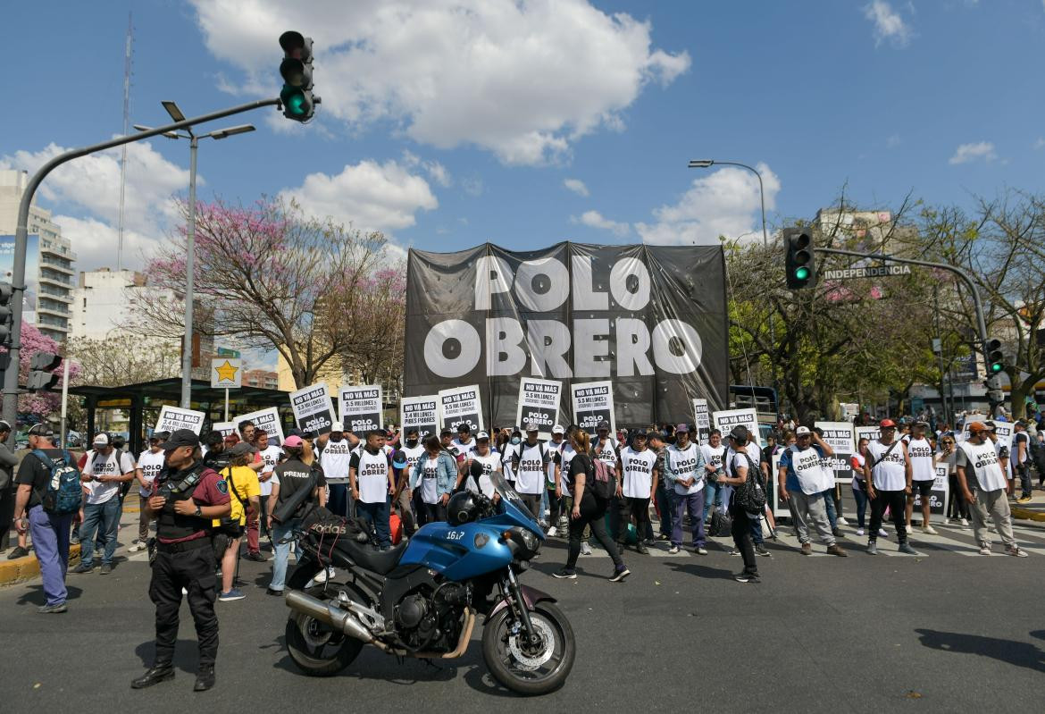 Marcha del Polo Obrero en el centro porteño. Foto: NA.