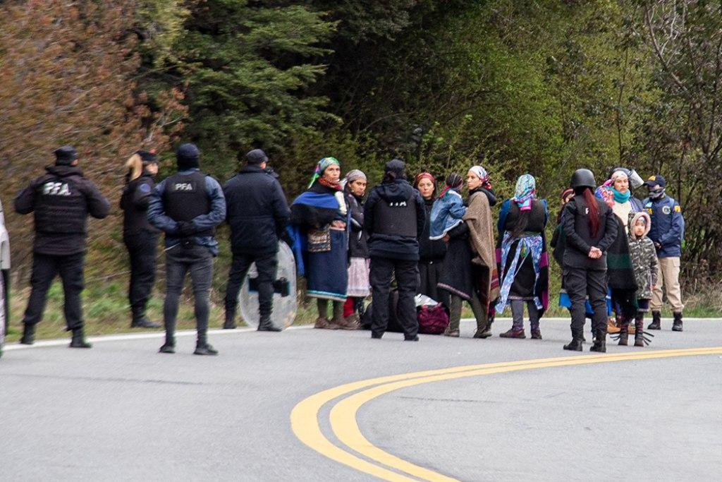 Operativo contra usurpaciones mapuches. Foto: NA.