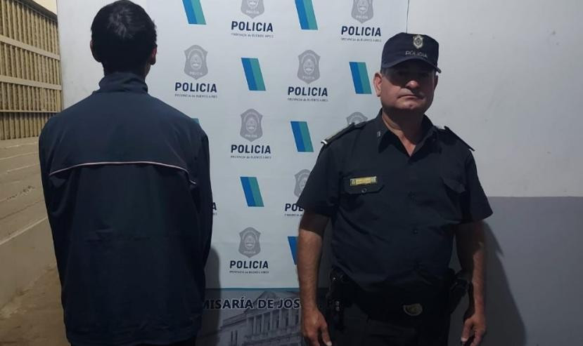 Detención por hallazgo de cuerpo en José C. Paz. Foto: NA