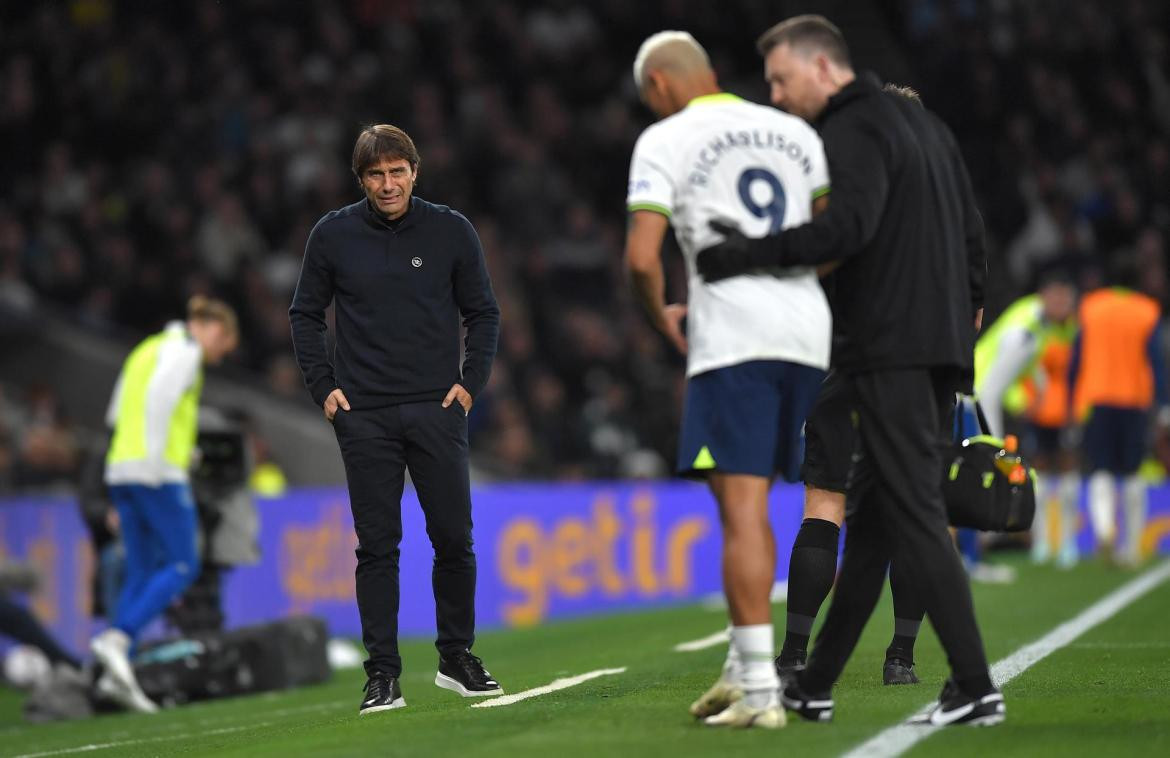 Lesión de Richarlison en Tottenham. Foto: EFE