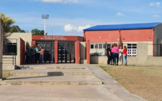 Escuela técnica Germán Avé Lallemant. Foto: El Diario de la República