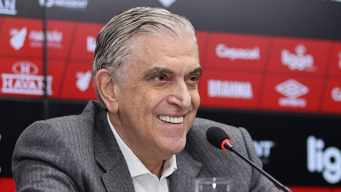 Mario Celso Petraglia, el presidente de Athletico Paranaense. Foto: Istoe.