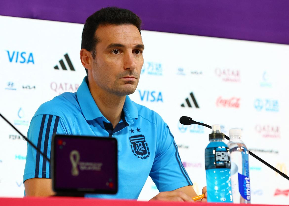 Conferencia de prensa de Lionel Scaloni. Foto: REUTERS.