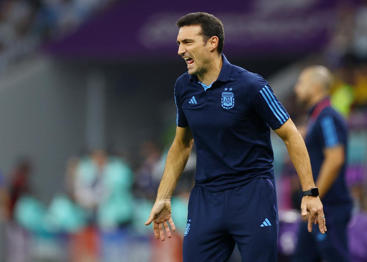 Lionel Scaloni vs. Australia; Qatar 2022. Foto: Reuters.