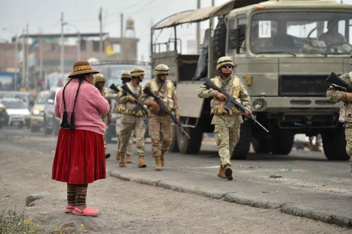 Tensión en Perú: pese al estado de emergencia decretado, continúan las protestas en todo el país	efe