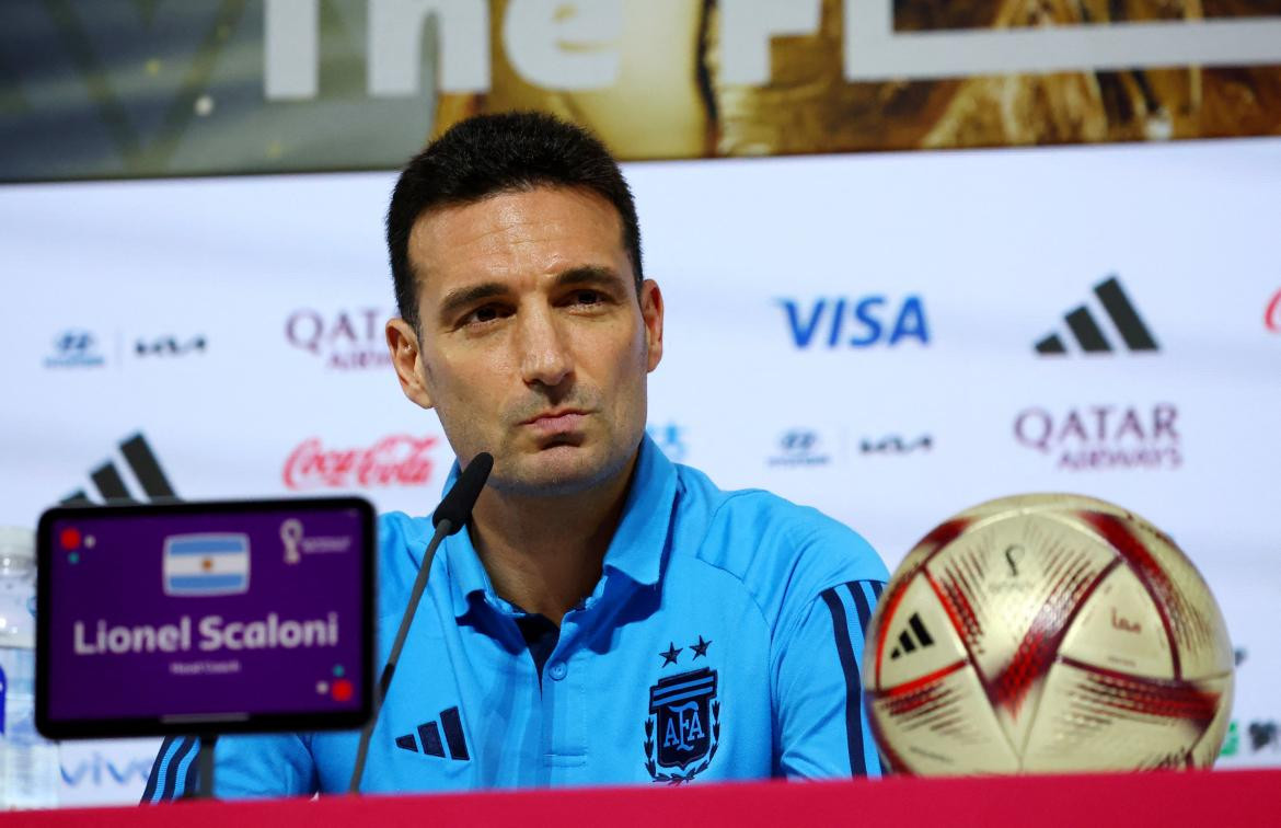 Conferencia de prensa de Lionel Scaloni. Foto: REUTERS.