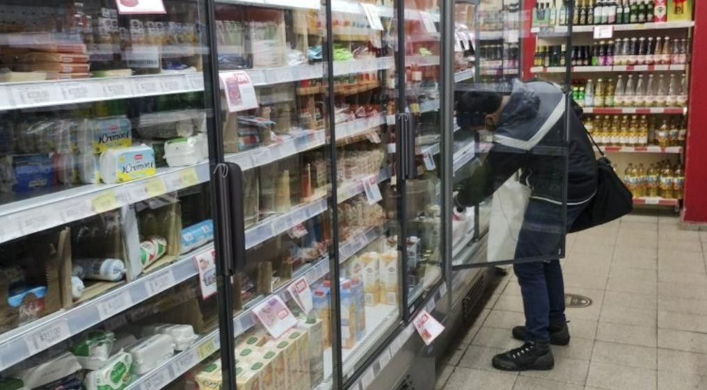 La evolución mensual de ambas canastas se ubicó por debajo del índice general de inflación que el mes pasado avanzó un 4,9%. Foto: NA.