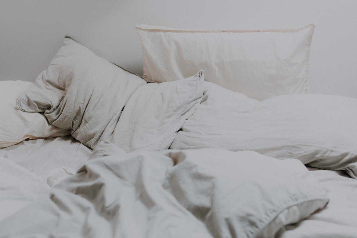 Cama_Foto de Priscilla Du Preez en Unsplash