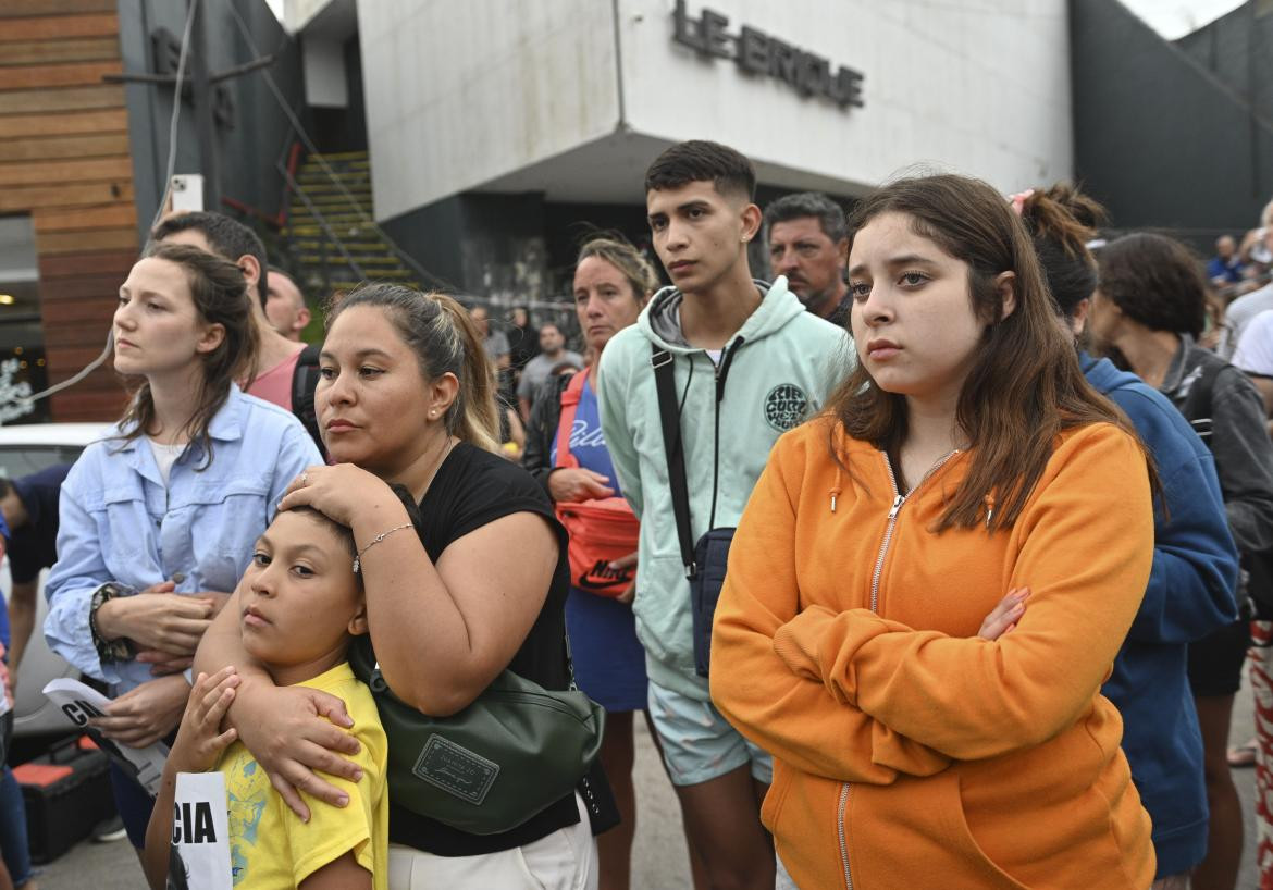 Marcha en Villa Gesell a tres años del crimen de Fernando Báez Sosa. Foto: Telam.