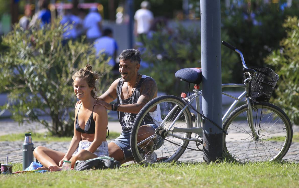 Calor, golpe de calor, ola de calor, clima, temperatura, NA