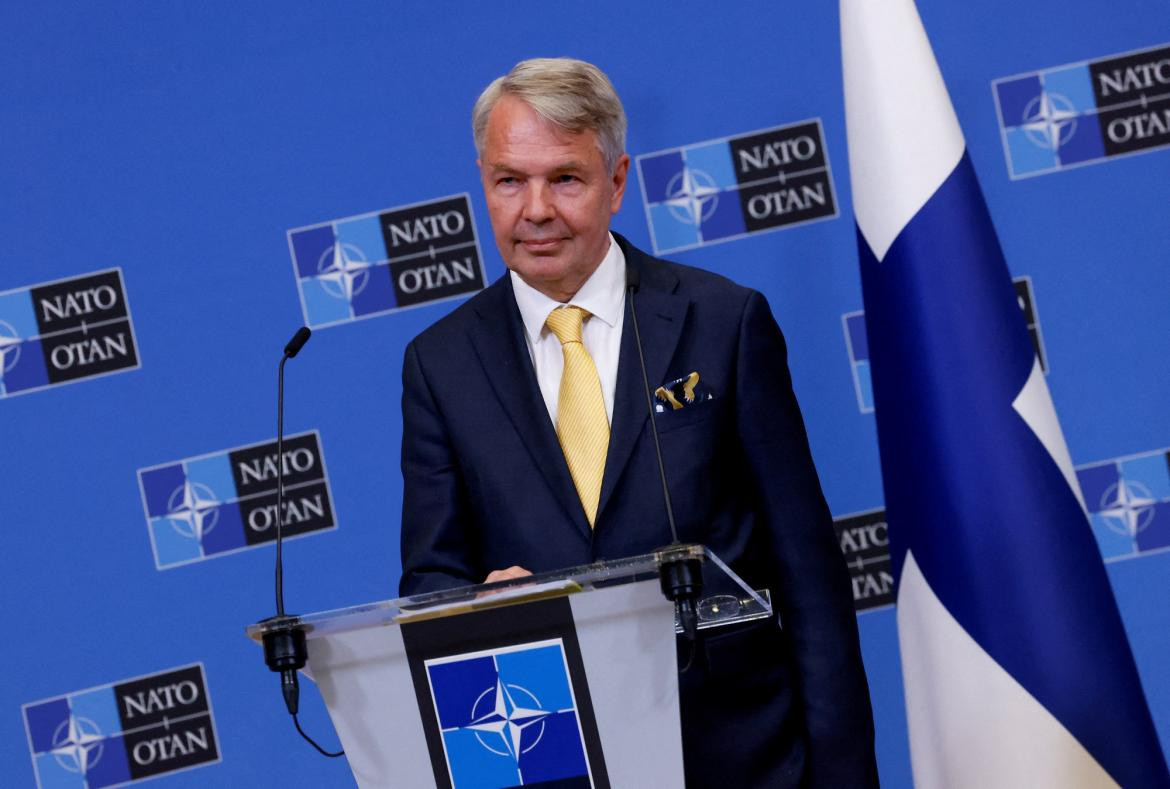 Pekka Haavisto, ministro de relaciones exteriores finlandés. Foto: Reuters.