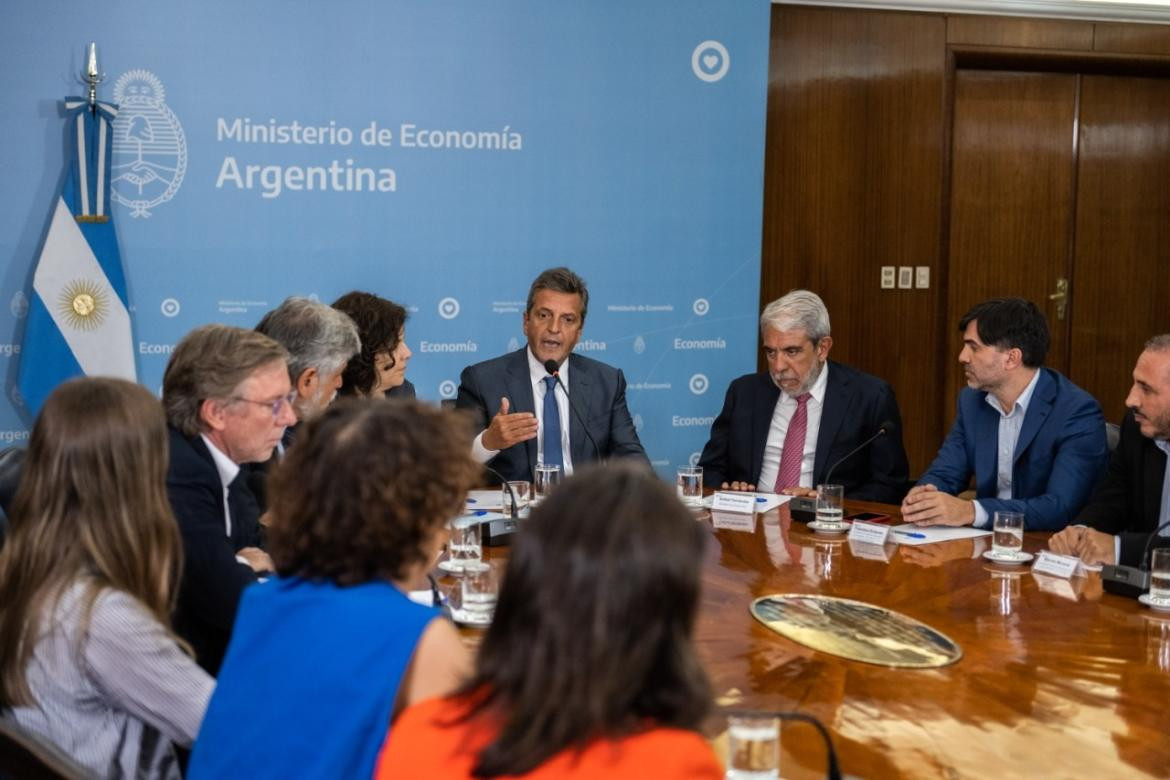 El Gobierno Nacional lanzó la primera mesa de trabajo de la Agencia Nacional de Cannabis, Télam