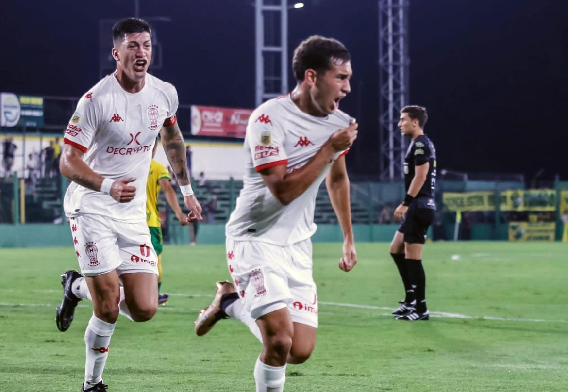 Festejo de Huracán ante Defensa y Justicia. Foto: NA.