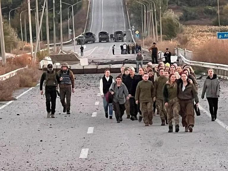 Intercambio de prisioneros entre Ucrania y Rusia. Foto: REUTERS