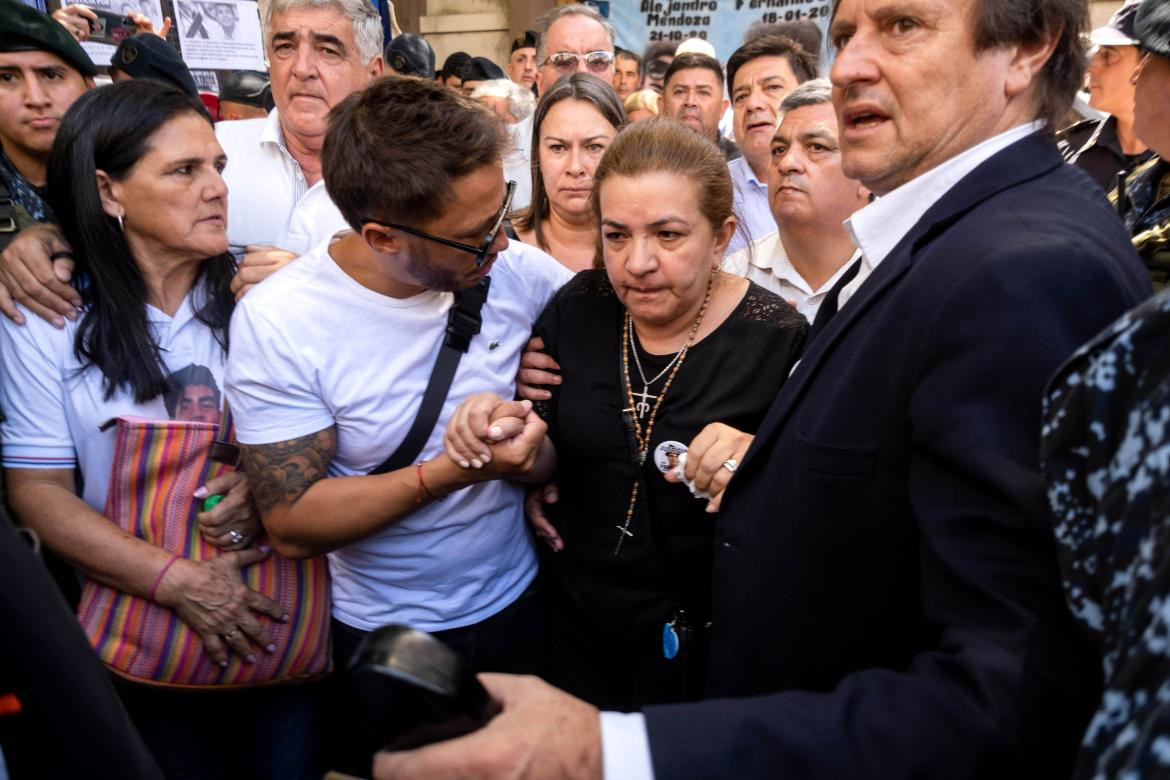 La madre de Fernando Báez Sosa después de la sentencia. Foto: Télam.