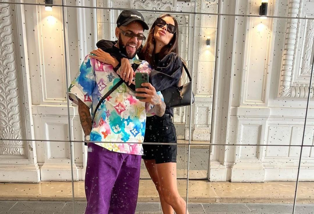 Dani Alves y su esposa_Instagram/danialves