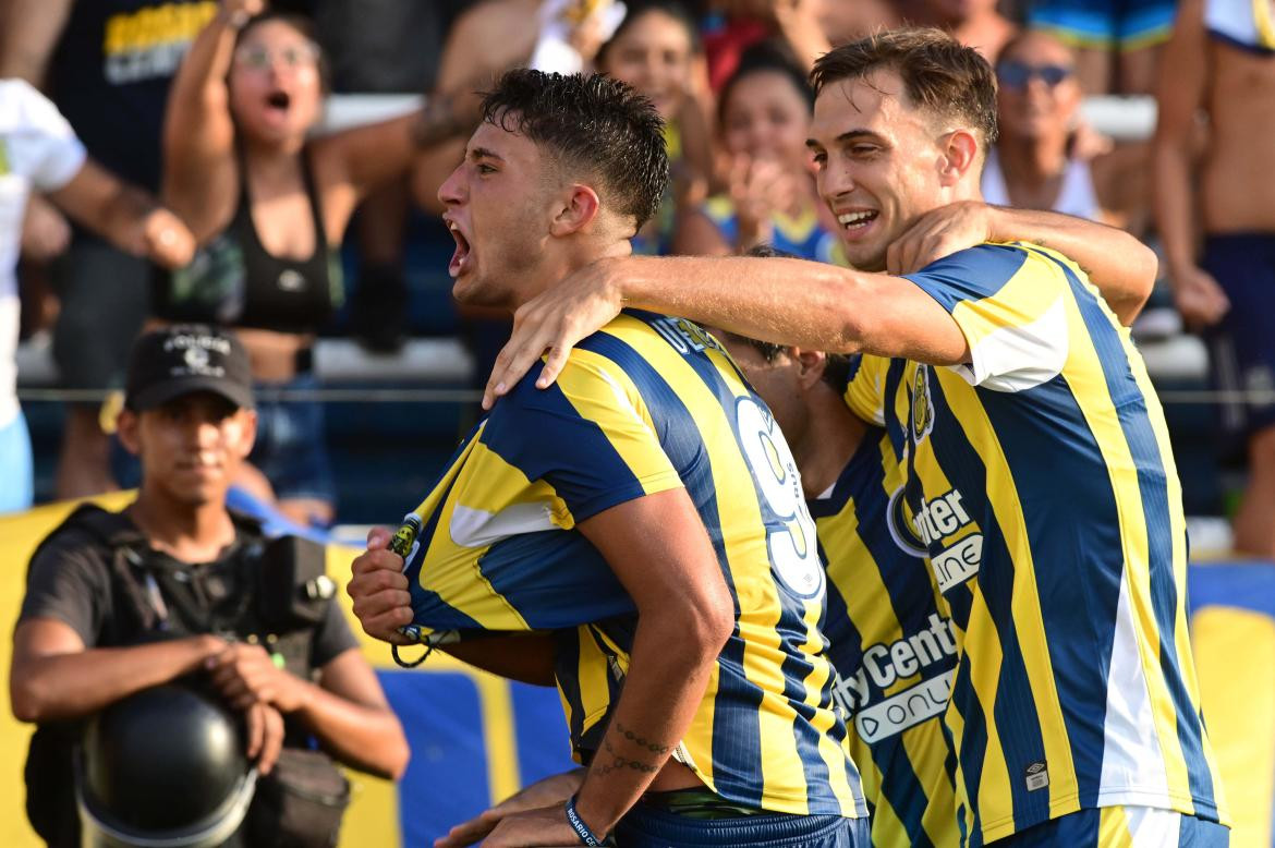 Alejo Véliz; Rosario Central-Arsenal. Foto: Télam.