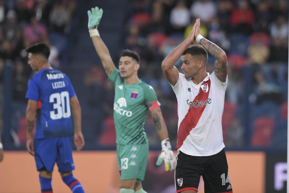 Leandro González Pires; Tigre-River Plate. Foto: Télam.