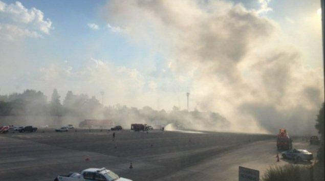 Nube química en el Acceso Oeste. Foto: @fmentransito.