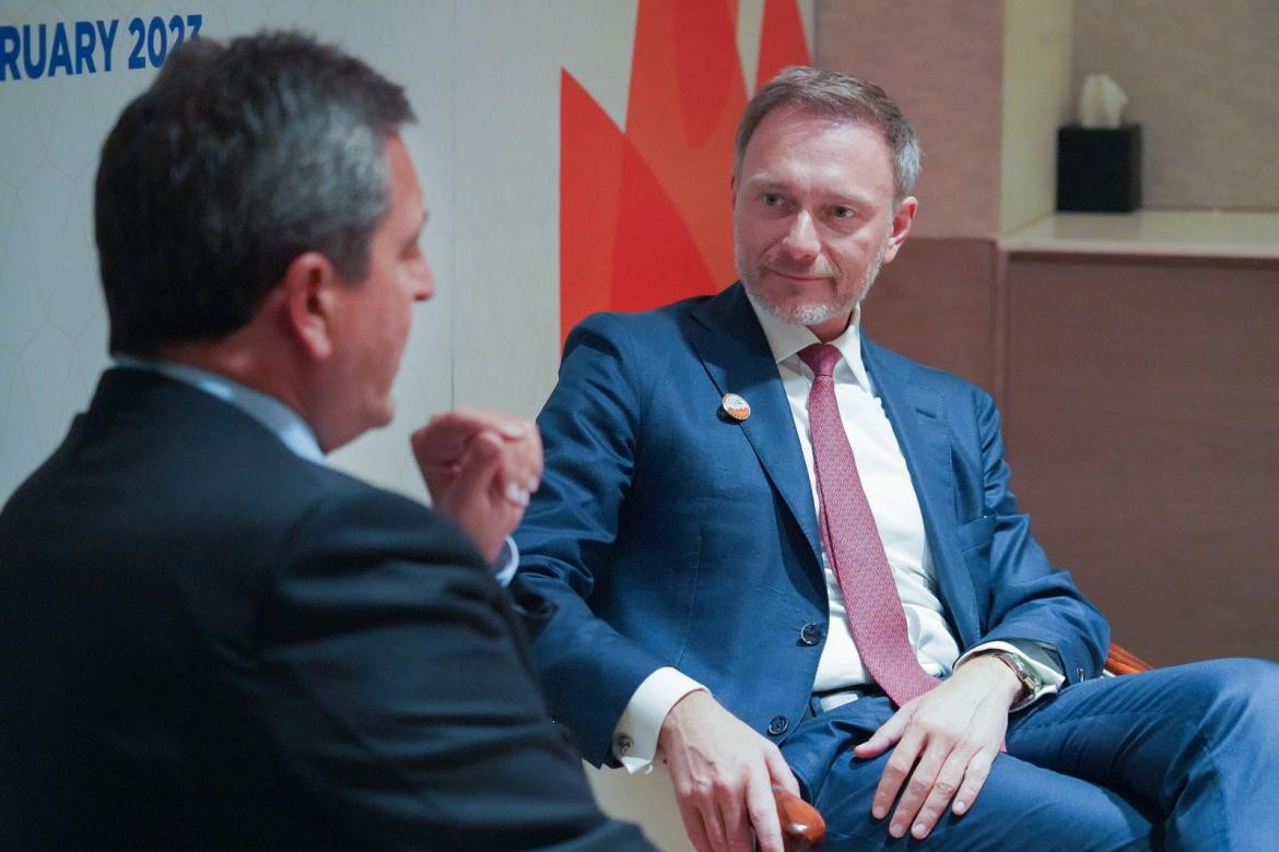 Sergio Massa con Christian Lindner. Foto: Prensa Casa Rosada.