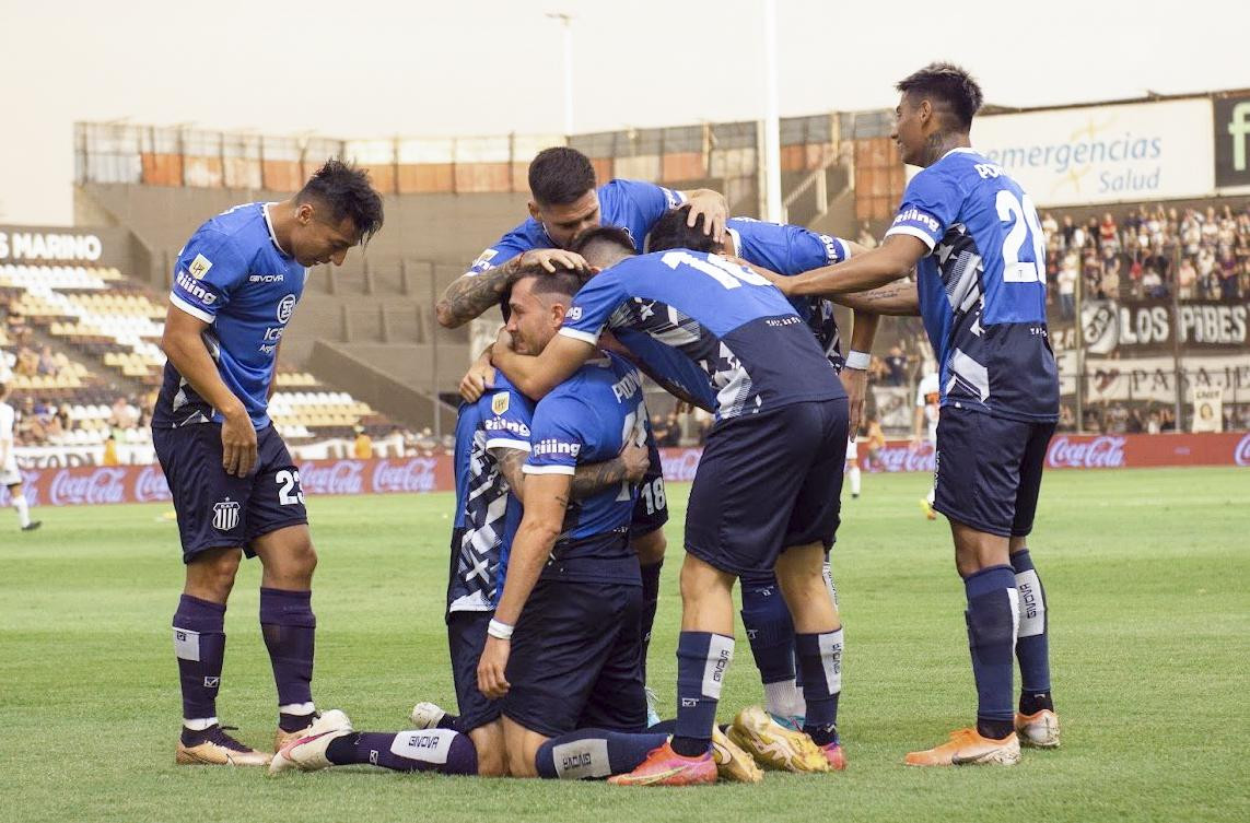 Platense-Talleres de Córdoba. Foto: Twitter @CATalleresdecba.