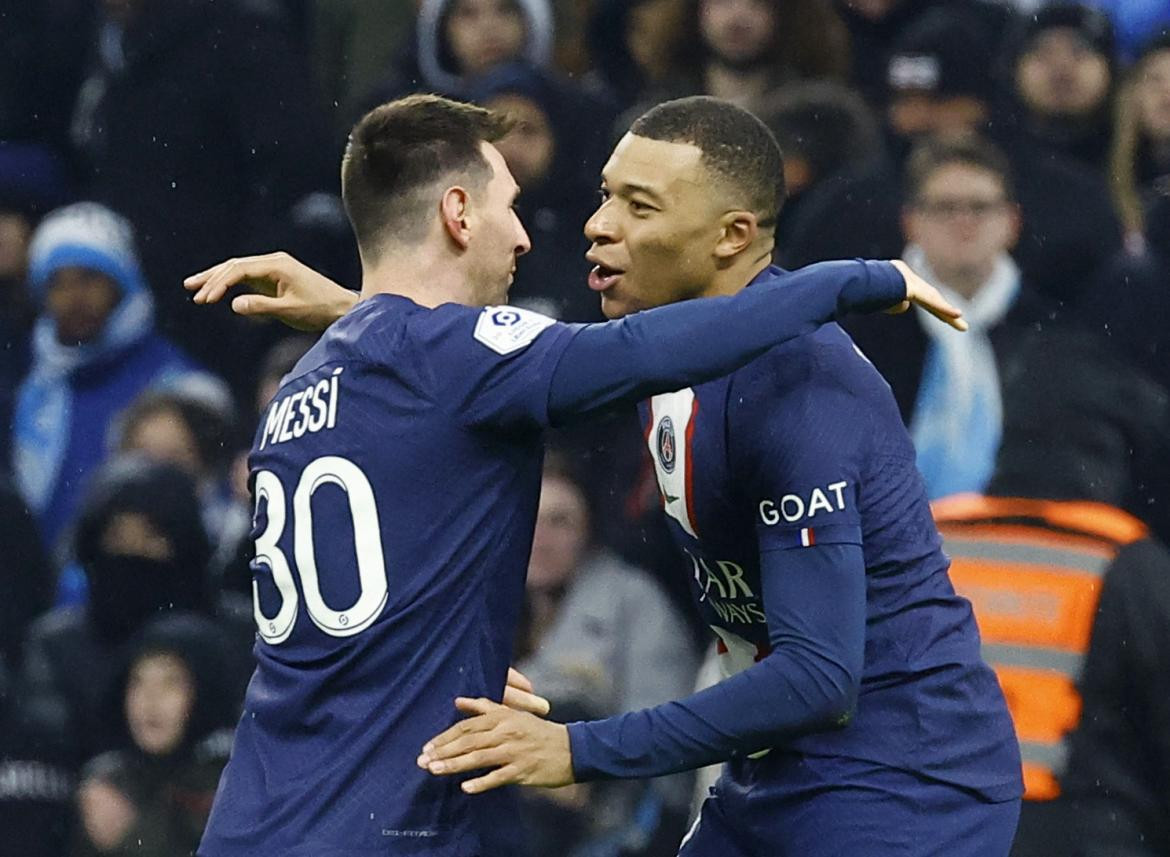 Lionel Messi y Kylian Mbappé; Olympique de Marsella-PSG. Foto: Reuters.