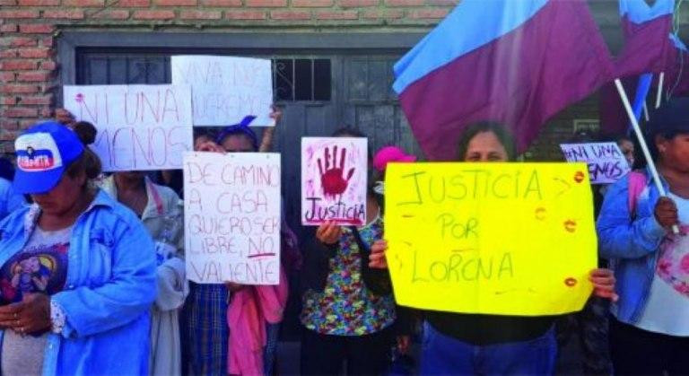 Piden justicia al aparecer el cuerpo de la joven salteña en un basural. Foto: NA.