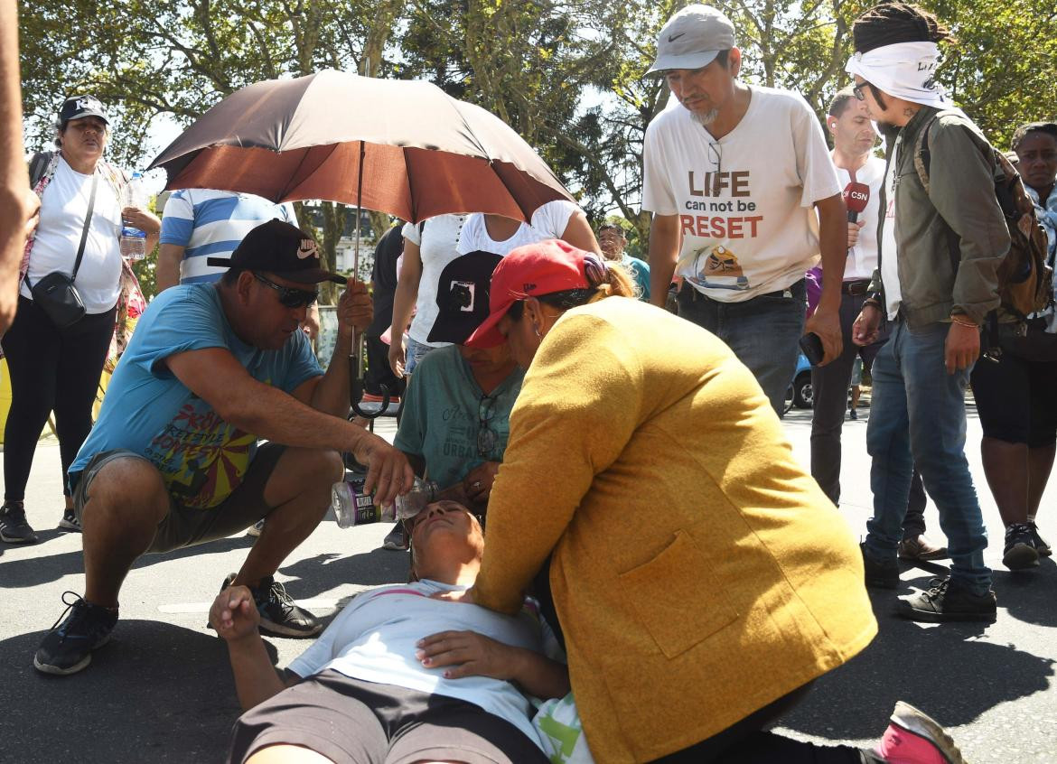 Incidentes con manteros en Retiro, Télam