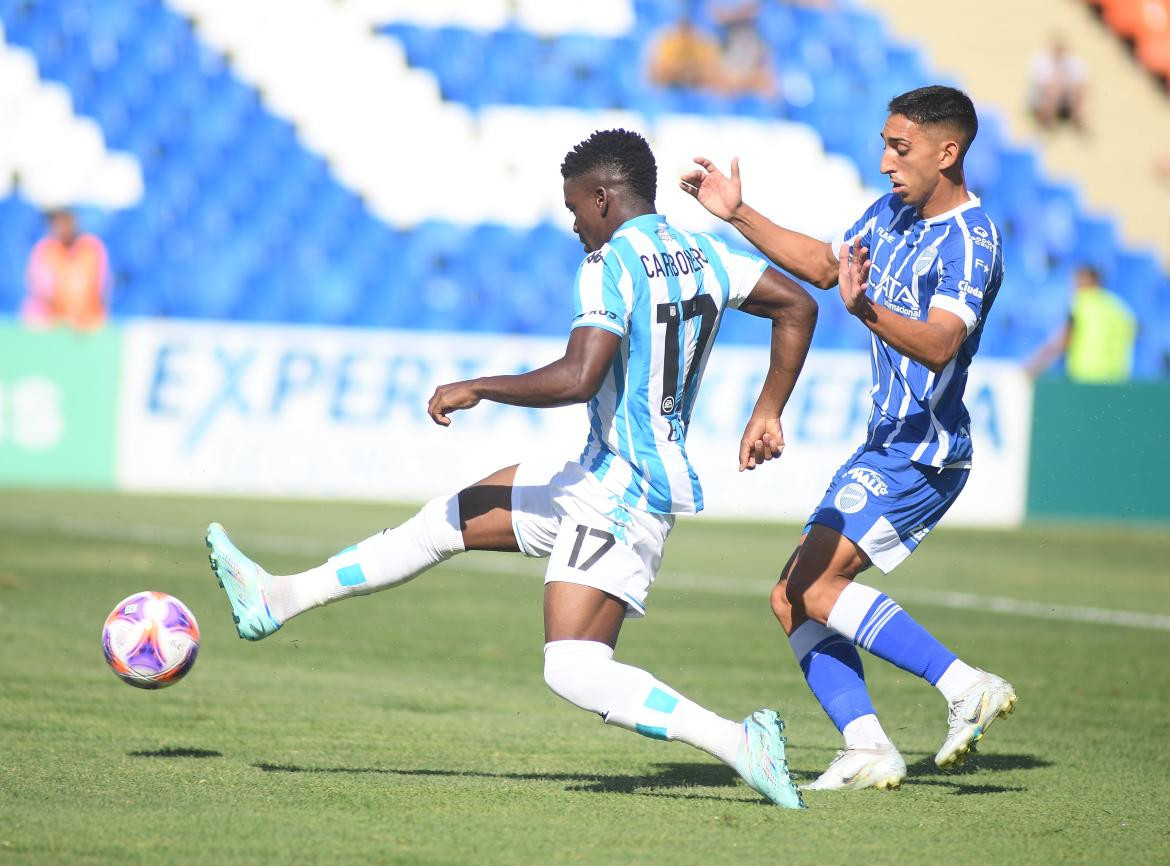 Johan Carbonero; Godoy Cruz-Racing. Foto: Télam.