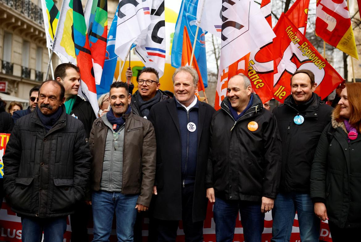 Sindicalistas en la huelga. Foto: Reuters. 