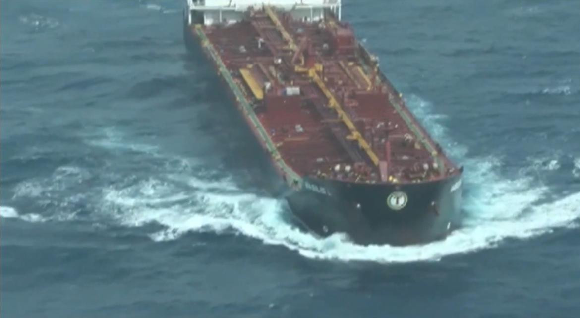 Un nuevo barco naufragó en la costa italiana. Foto Captura EFE.