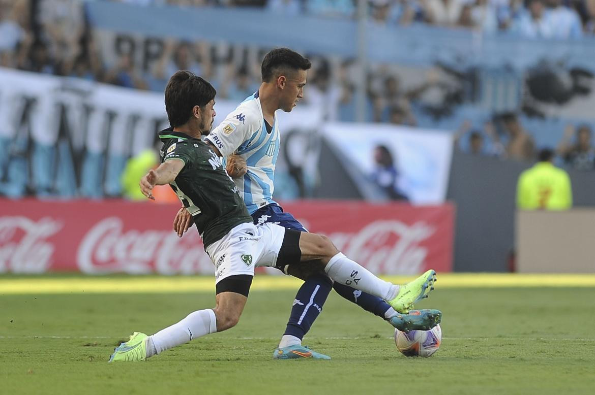 Matías Rojas; Racing vs. Sarmiento de Junín. Foto: Télam.