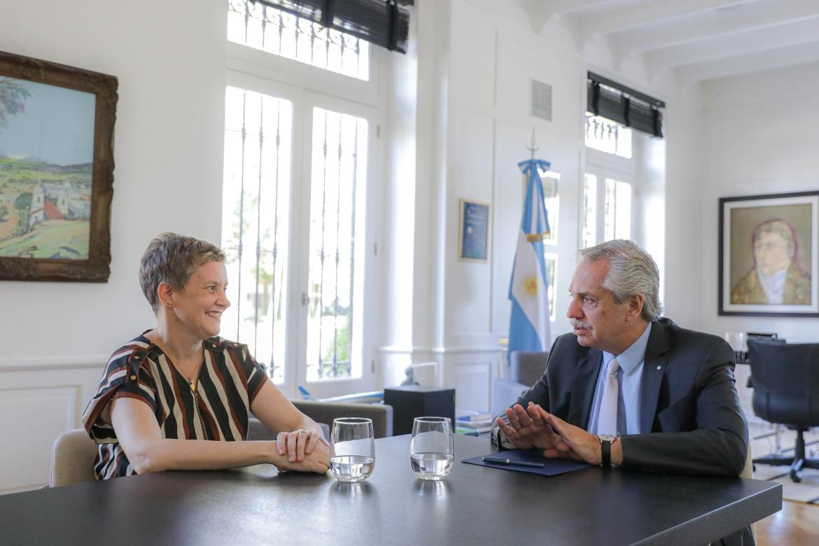 Alberto Fernández y Verónica Gómez. Foto: Presidencia.