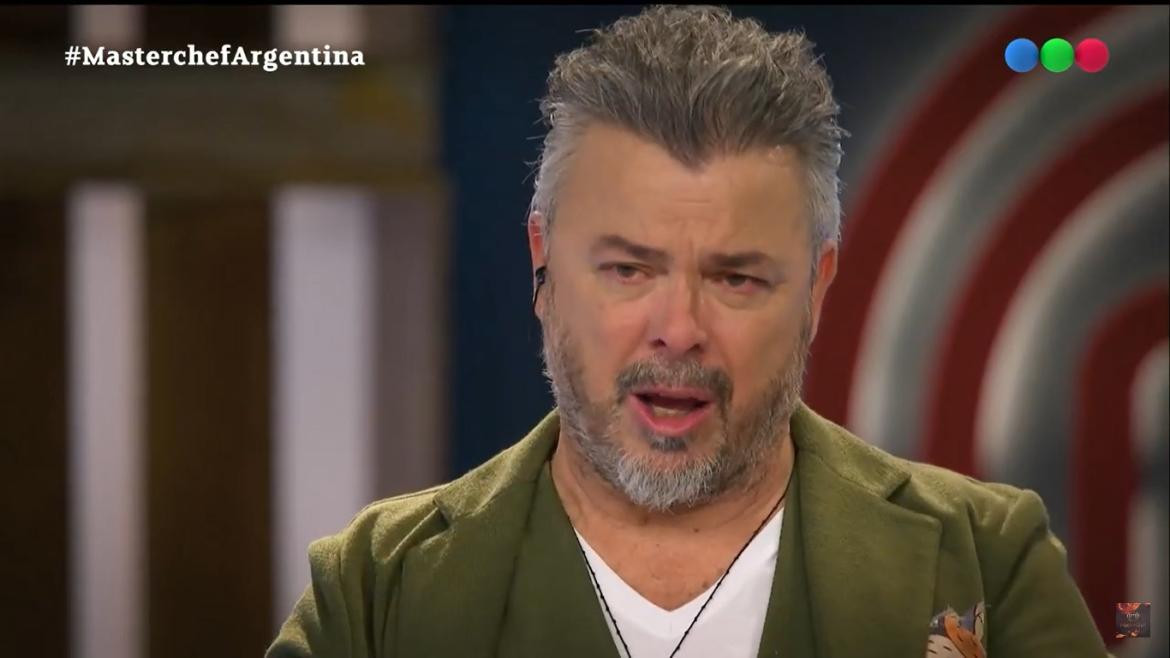 Donato De Santis hasta las lágrimas en Masterchef 2023. Foto captura gentileza Masterchef.