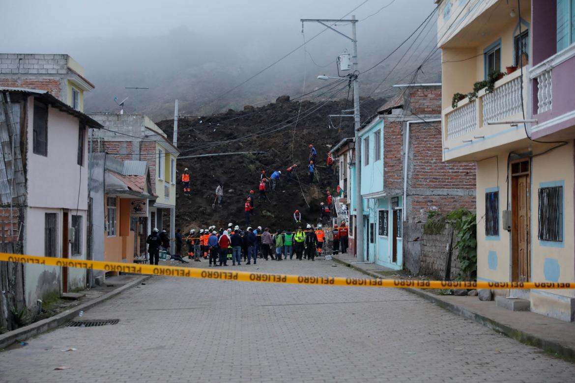 La zona está clausurada por el trágico alud. Foto: Reuters. 