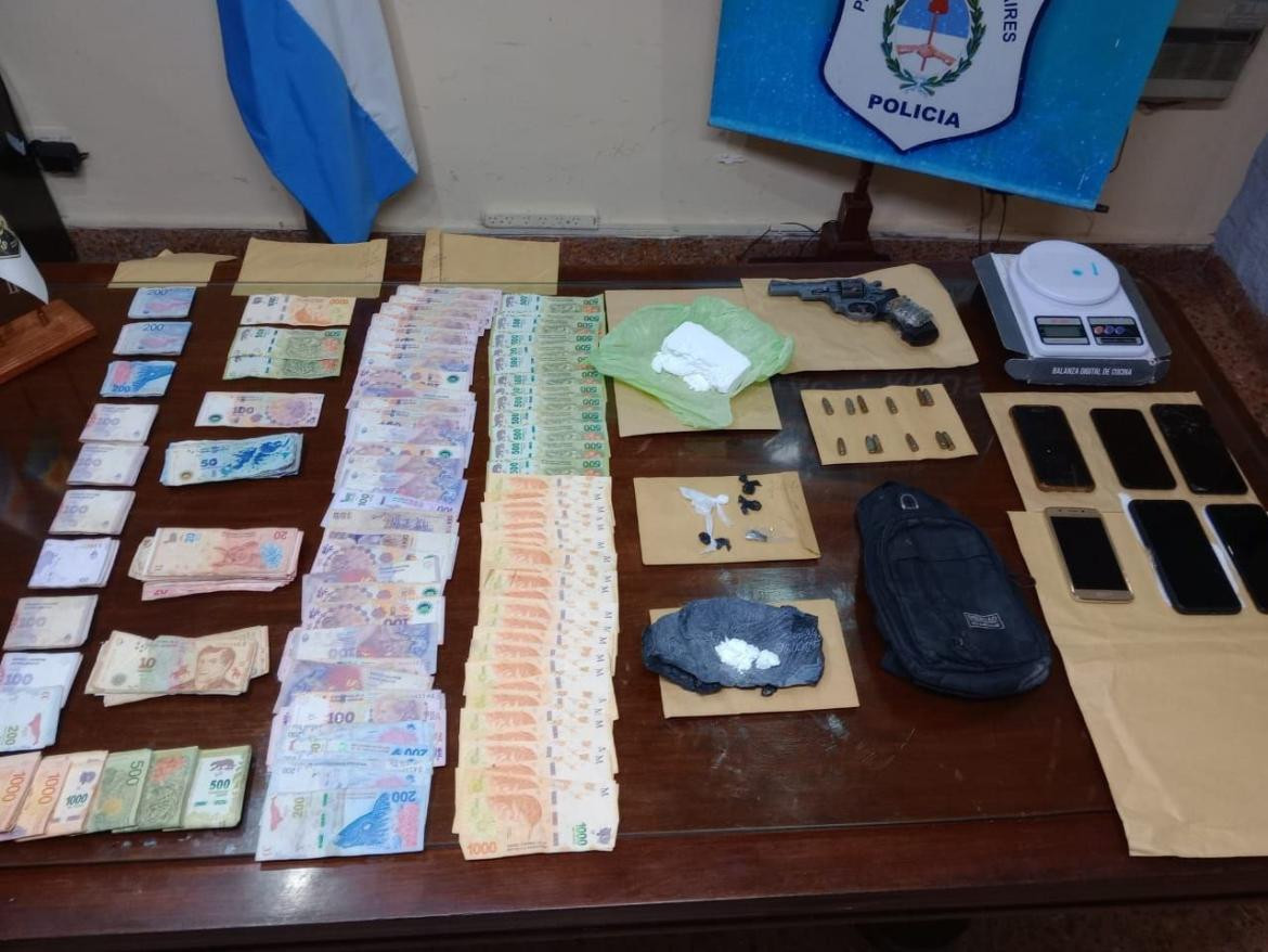 Detención de un hombre que vendía cocaína en Lanús.