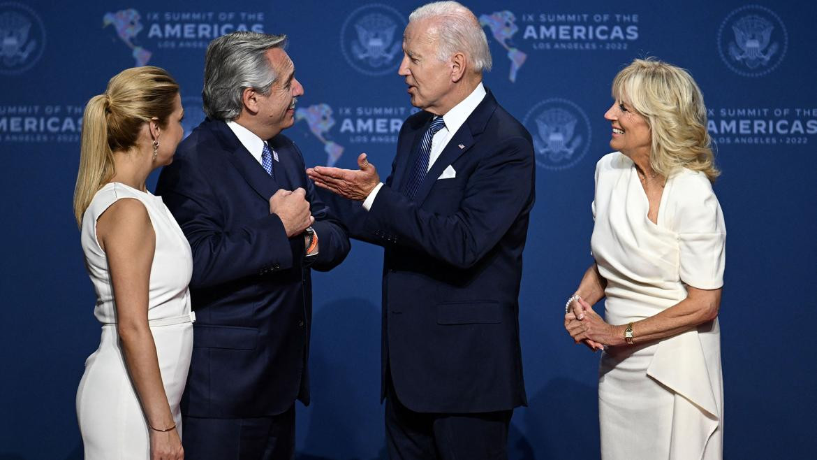 Alberto Fernández y Joe Biden. Foto: AFP.