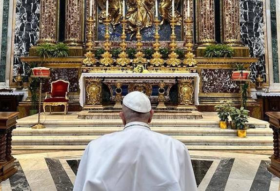 Papa Francisco. Foto: @franciscus.