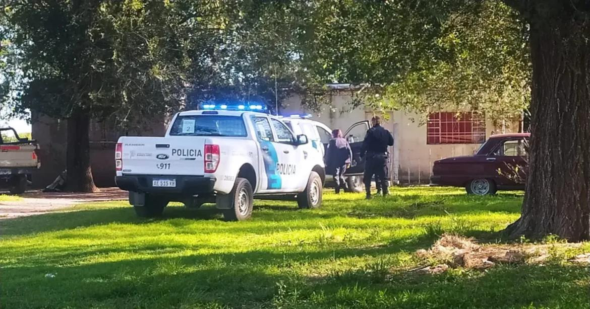 Vecinos tiraron piedras contra la casa de Sánchez. Foto: gentileza El Popular