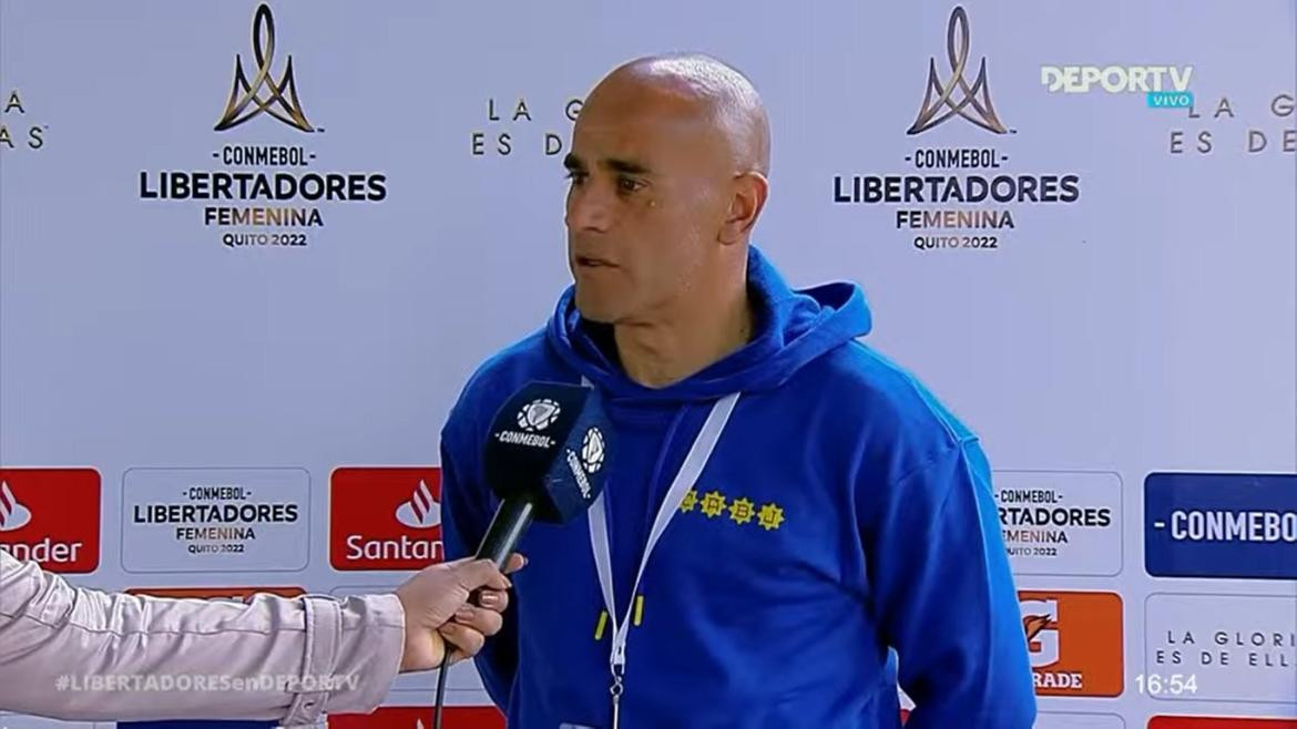 Jorge Martínez; entrenador de fútbol femenino de Boca Juniors. Foto: NA.