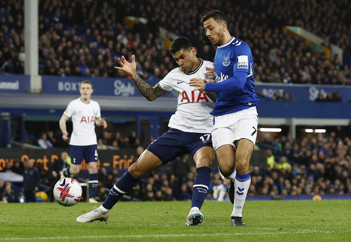 Cristian Romero; Everton vs. Tottenham Hotspur. Foto: Reuters.