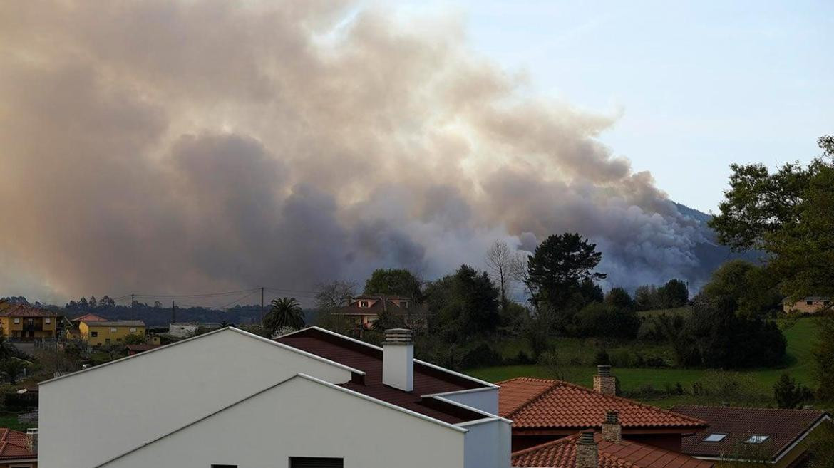 Incendios en España. Foto Twitter @theobjective_es.