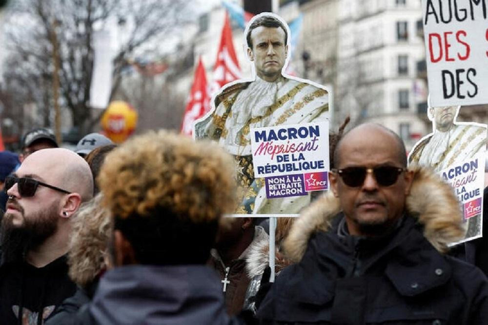 Manifestaciones contra Macron en Francia. Foto: Reuters.